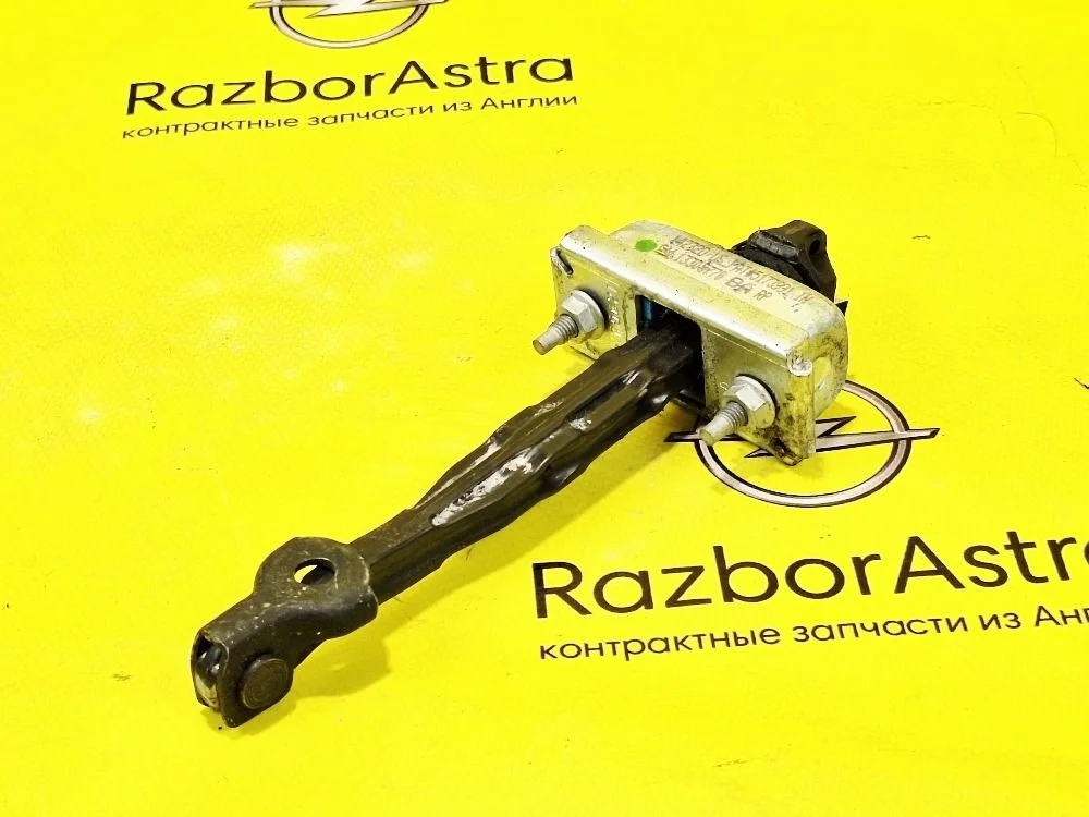 Ограничитель двери Opel Astra GTC J (2009—2012)