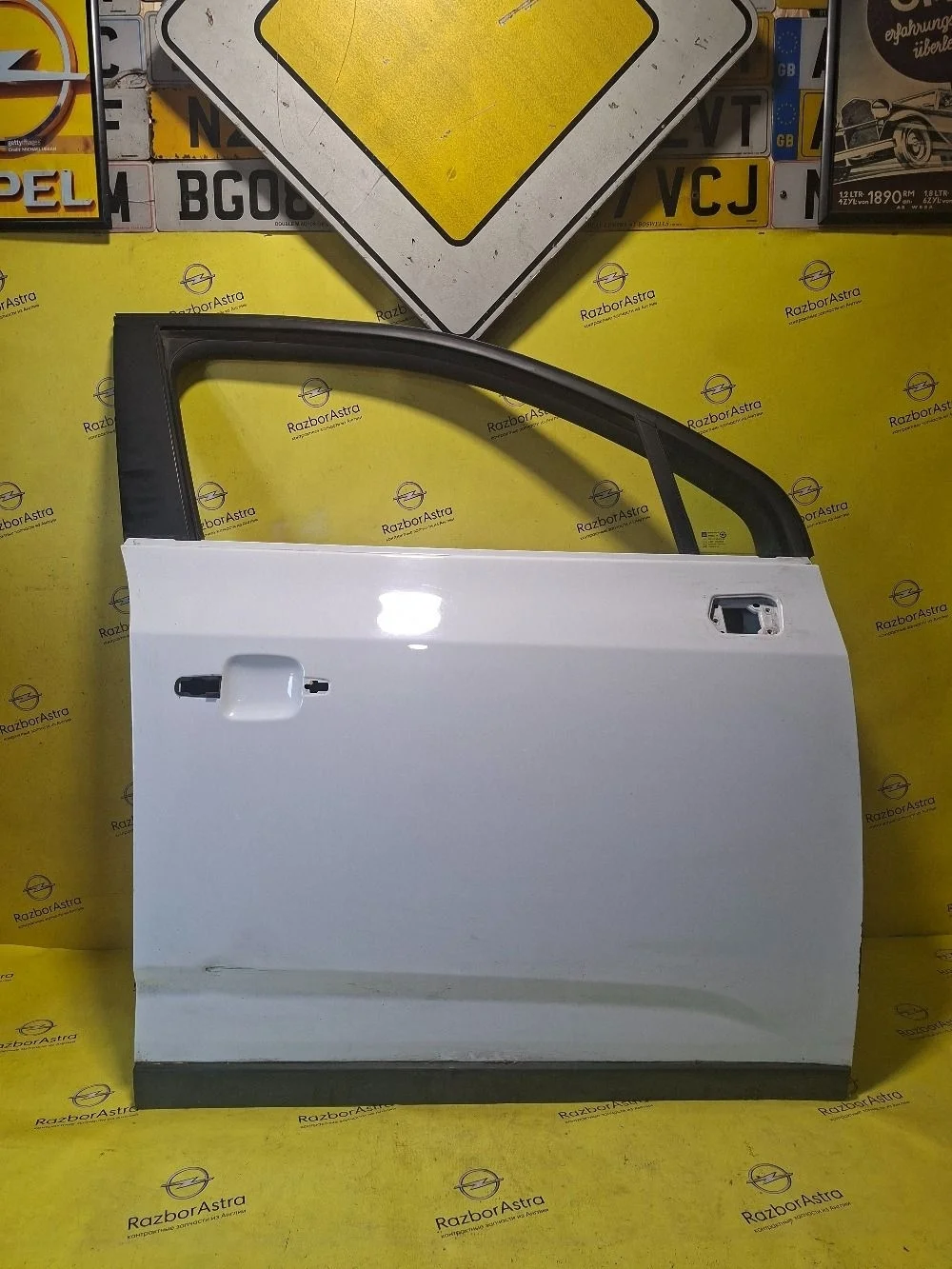 Дверь передняя правая Chevrolet Orlando I (2010—2018)