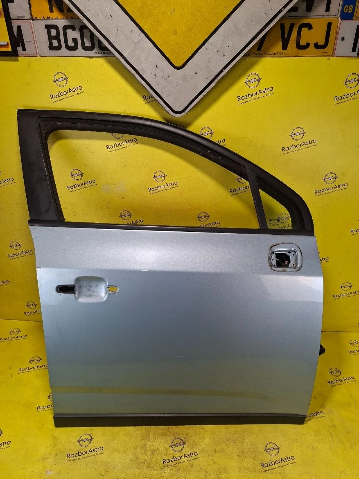 Дверь передняя правая Chevrolet Orlando I (2010—2018)