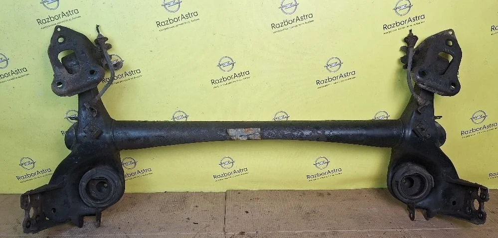 Балка задняя Opel Astra GTC J (2009—2012)