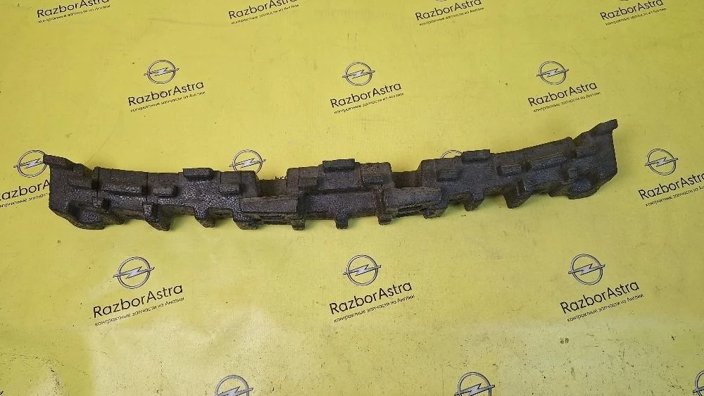 Абсорбер бампера Opel Zafira B (2005—2008)