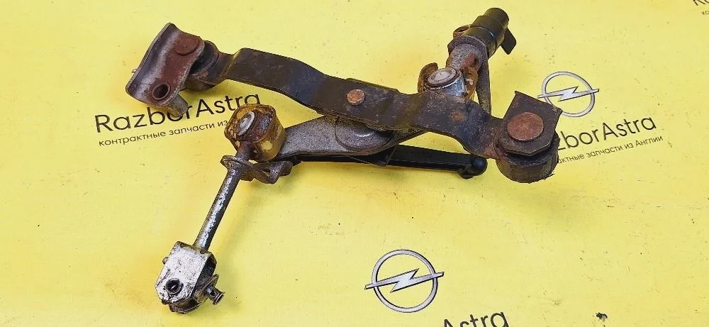 Кулиса КПП Opel Astra H (2004—2007)