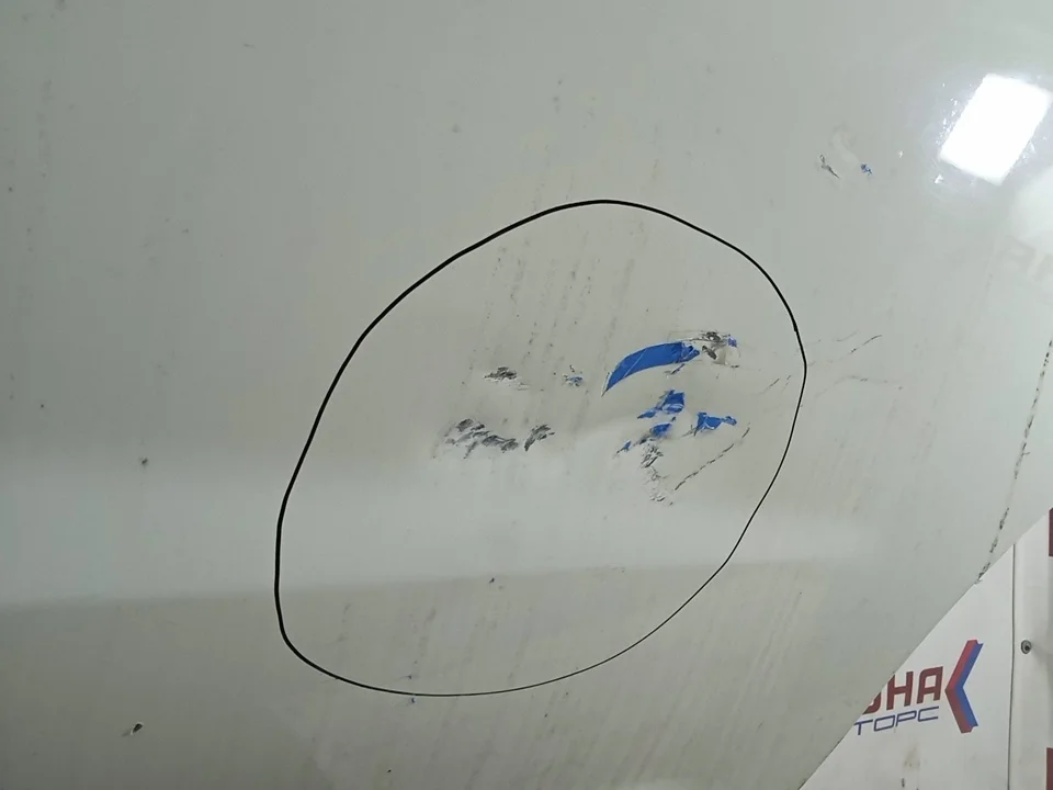 Дверь задняя левая Б/У потертости царапины, вмятина посередине двери