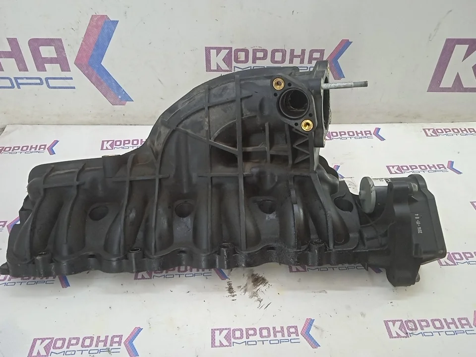 Впускной коллектор Б/У В сборе