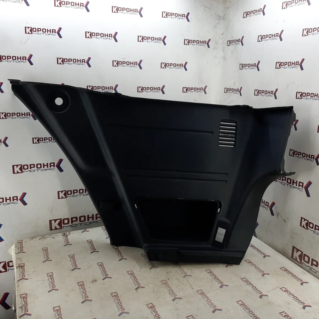 Обшивка багажника левая Уценка Незначительные потертости