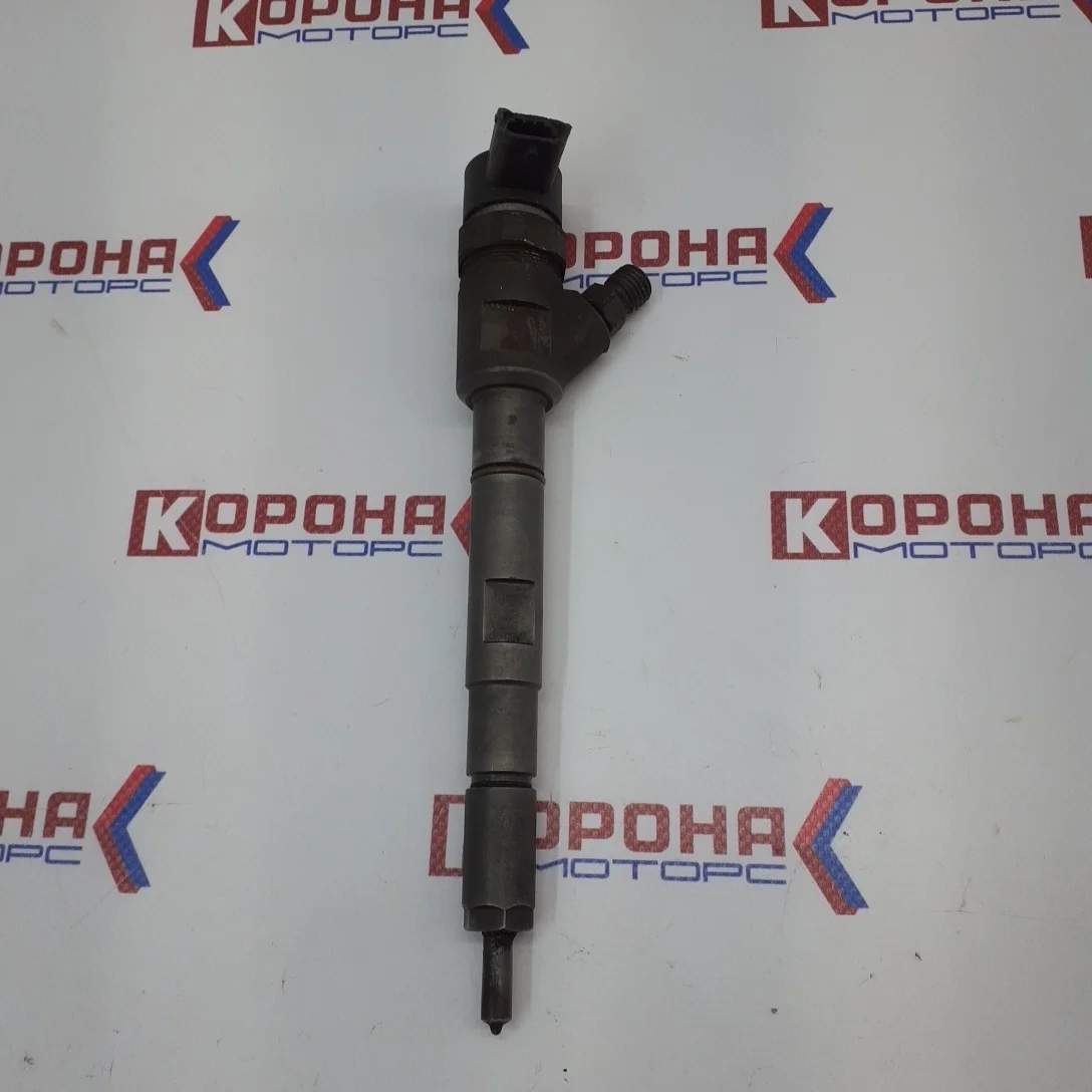 Форсунка топливная D4CB Б/У Б/У,дефект фишки