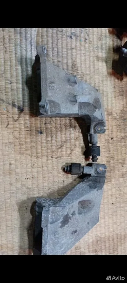 Кронштейн двигателя infiniti fx30 s51 qx70 v9x