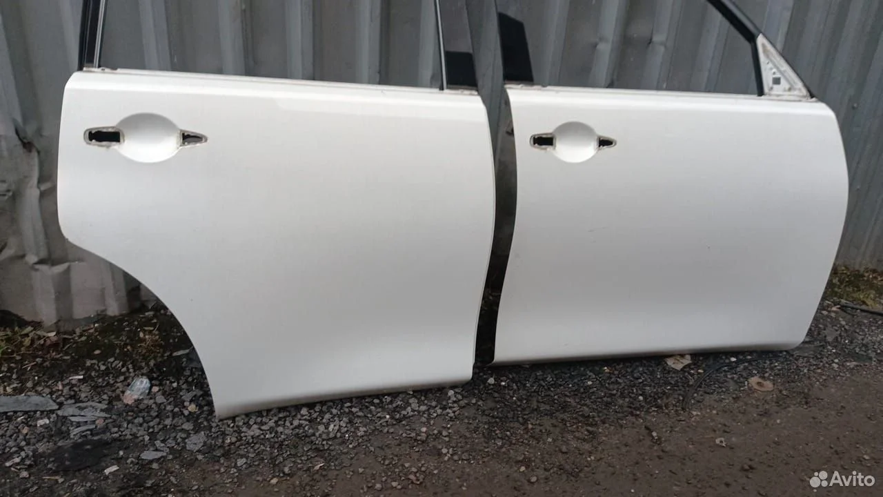Дверь правая инфинити qx56 qx80 z62