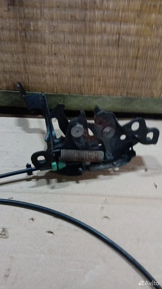 Замок капота трос инфинити qx56 qx80 z62