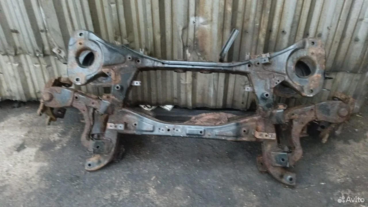 Задний подрамник инфинити qx56 qx80 z62