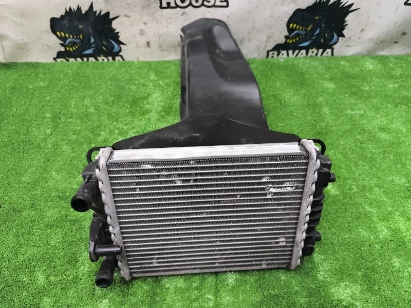 Дополнительный радиатор Audi A7 2012 8K0121212B 4G CGW