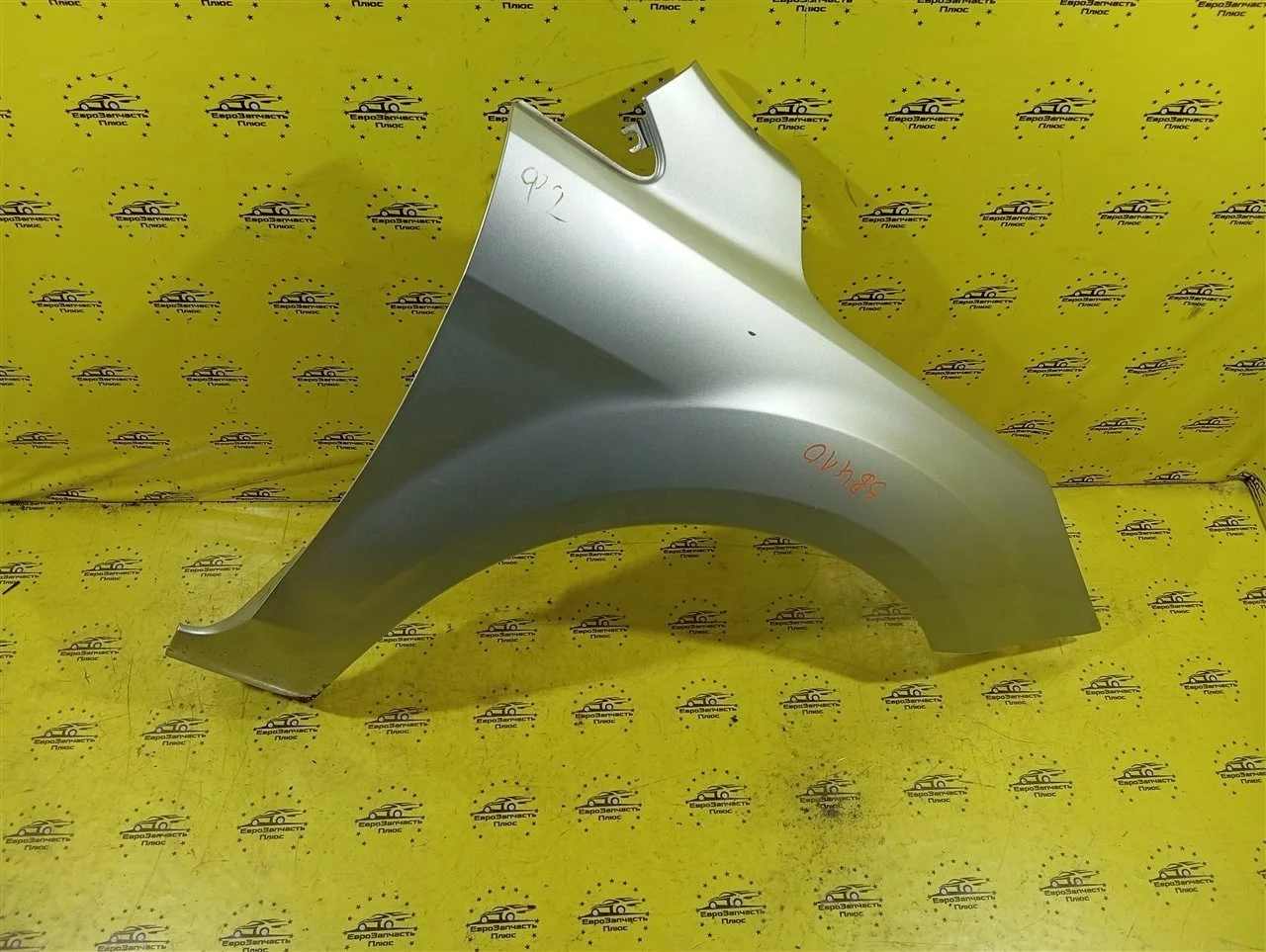 Крыло Ford Focus 2 1501765, переднее правое