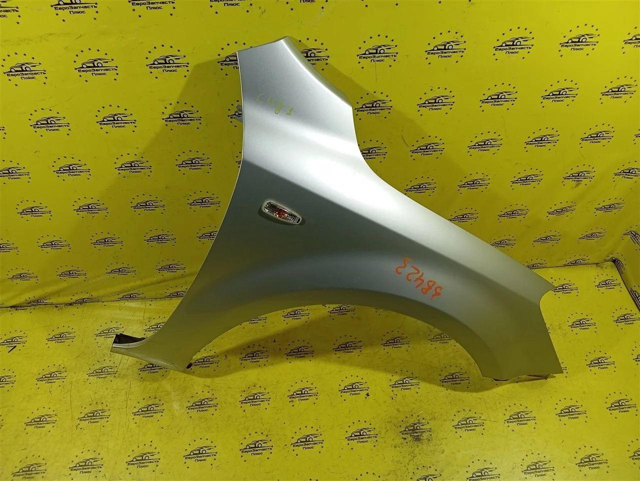 Крыло Kia Ceed 663211H050 ED, переднее правое