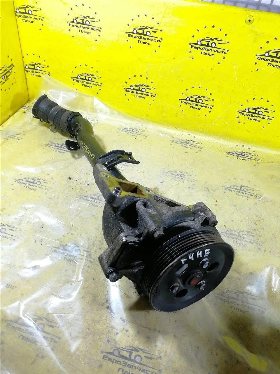 Помпа Kia Sorento 2 251002F000 XM D4HB