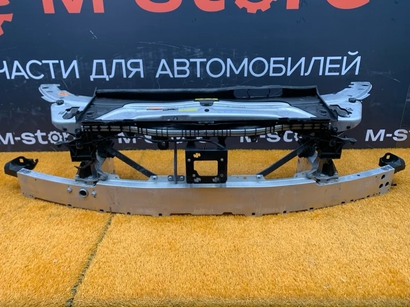 Рамка радиатора Mercedes-Benz C-Class 2014 A2056202034 W205 274.920