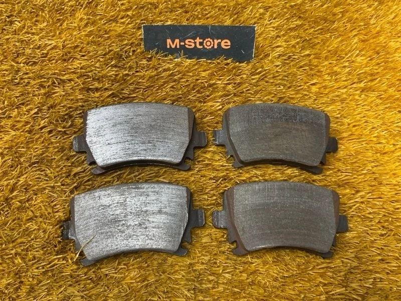 Колодки тормозные Audi A6 2005 4F0698451D C6/4F BDW, задние