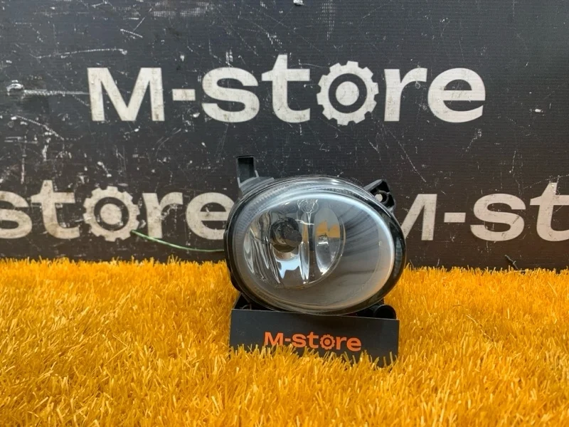 Фара противотуманная Audi Q3 2012 8T0941700 8U CPS, правая