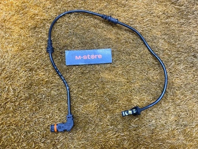 Датчик ABS Mercedes-Benz B-CLASS 2010 A1695401417 W245 266.940, передний левый