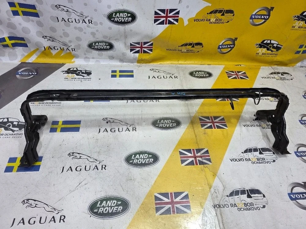 Балка под радиатор Volvo V40 V40 СС 2012-19 V40 II (2012—2016)