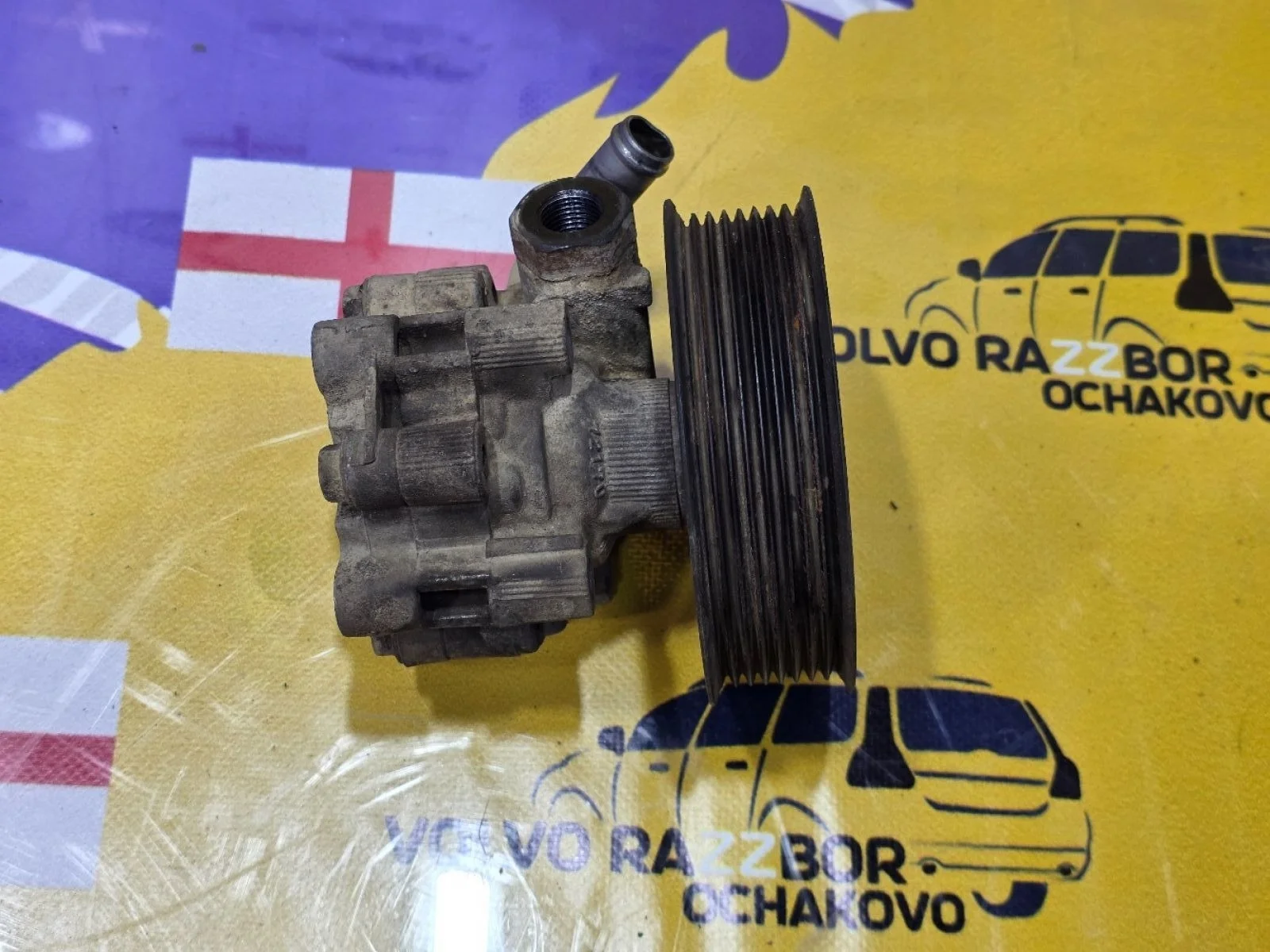 Насос ГУР Land Rover Discovery 3 RRS 1 2.7D 276DT Discovery III (2004—2009)