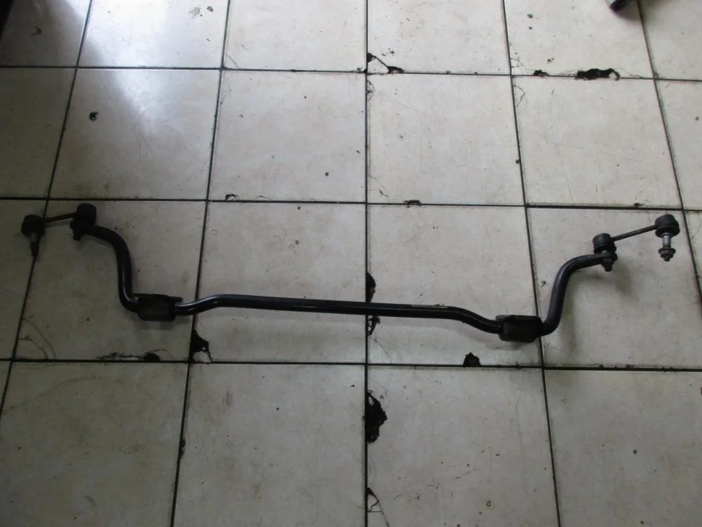 Стабилизатор задний Mercedes-Benz