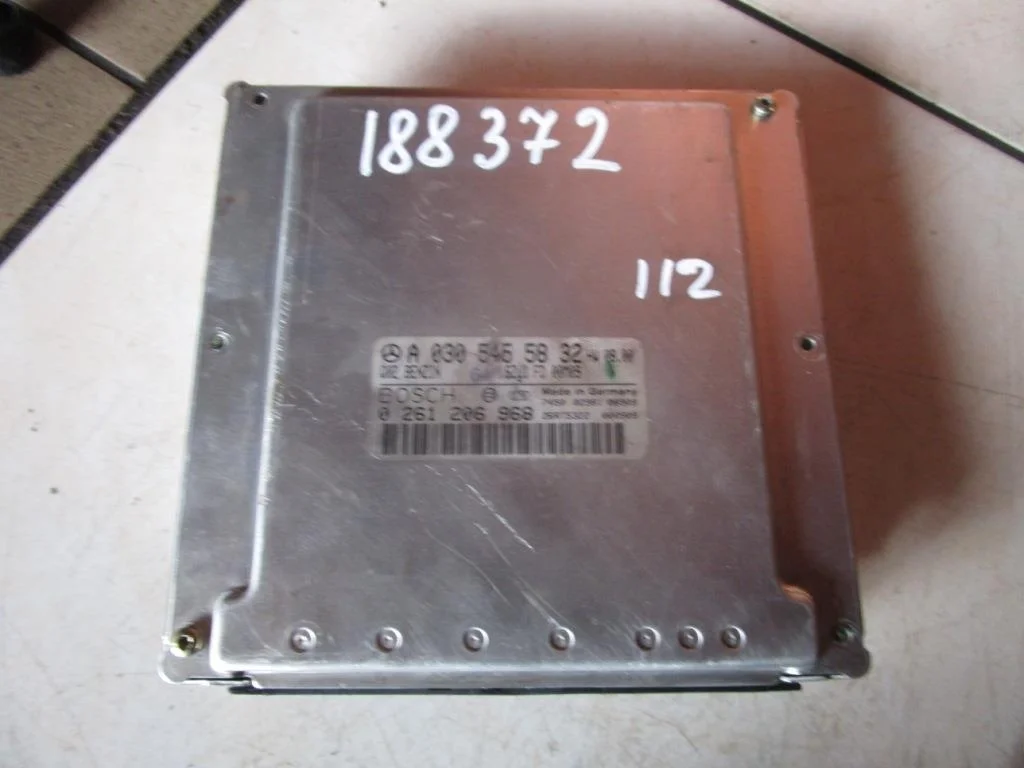 Блок управления двигателем Mercedes-Benz