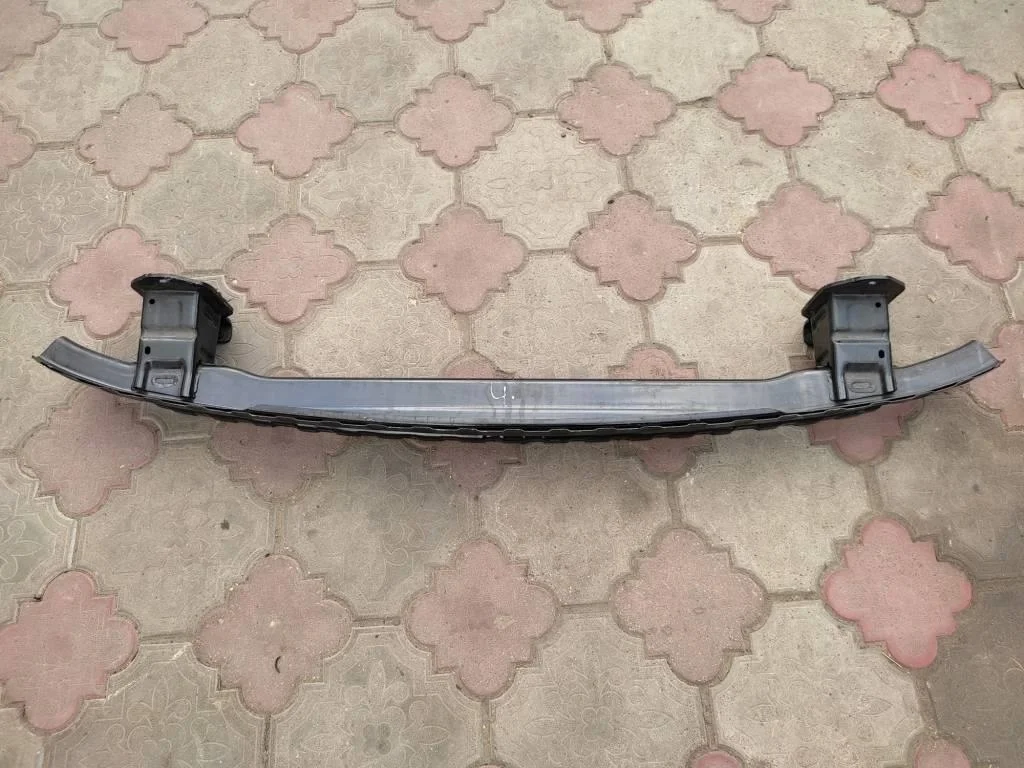 Усилитель заднего бампера Mercedes-Benz