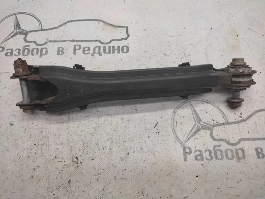 Рычаг задний Mercedes-Benz