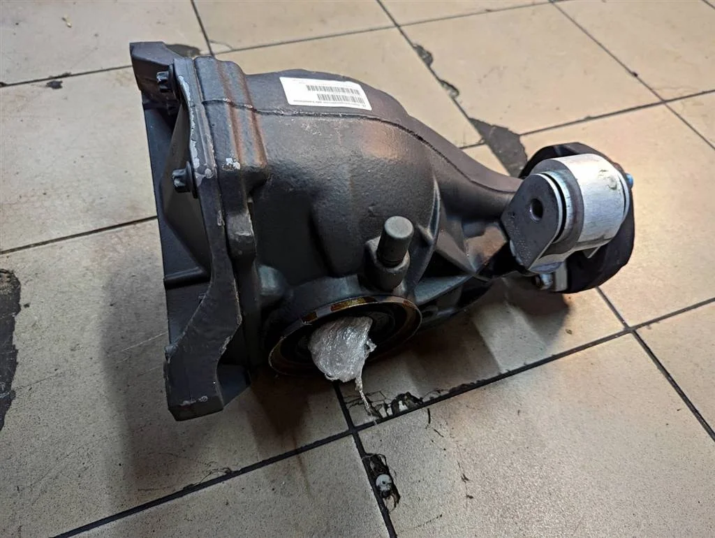 Редуктор задний Mercedes-Benz