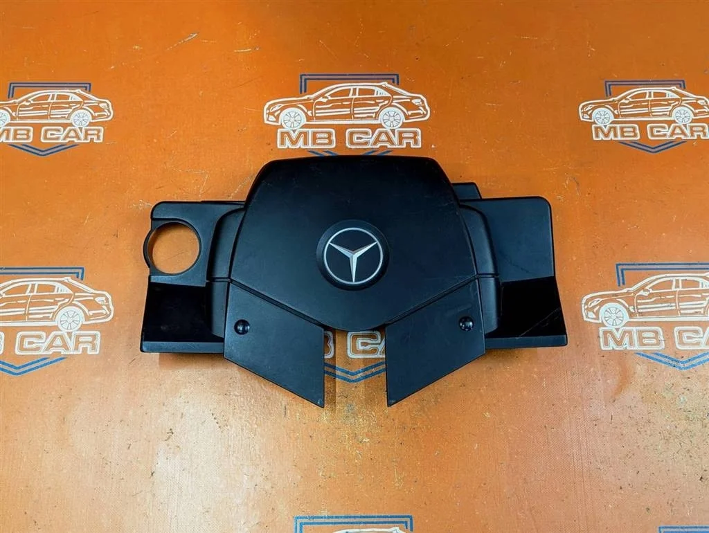 Крышка двигателя декоративная Mercedes-Benz