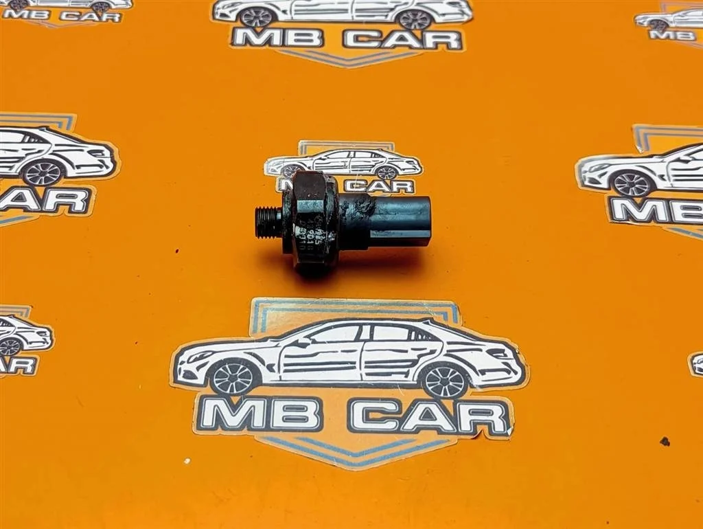 Датчик давления Mercedes-Benz