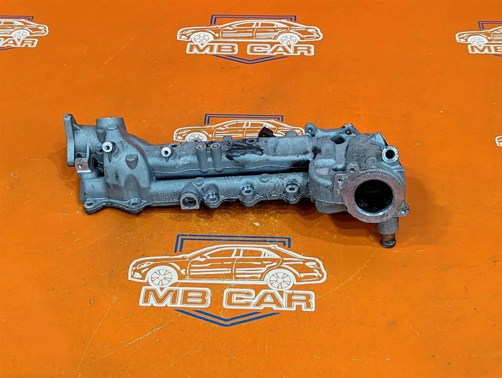 Коллектор впускной Mercedes-Benz