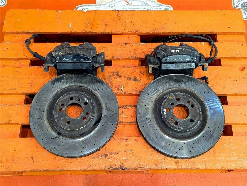 Комплект тормозов Mercedes-Benz