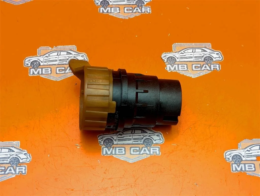 Разъем Mercedes-Benz