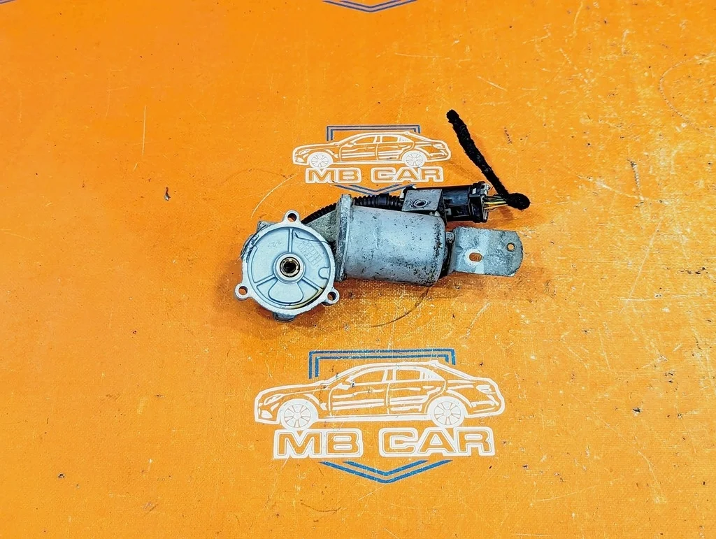 Моторчик раздаточной коробки Mercedes-Benz