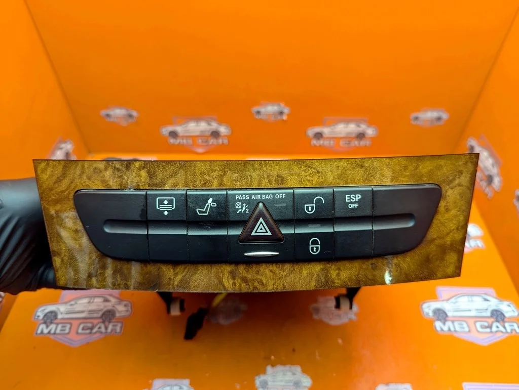 Чейнджер Mercedes-Benz