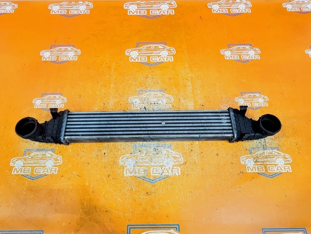 Интеркулер Mercedes-Benz