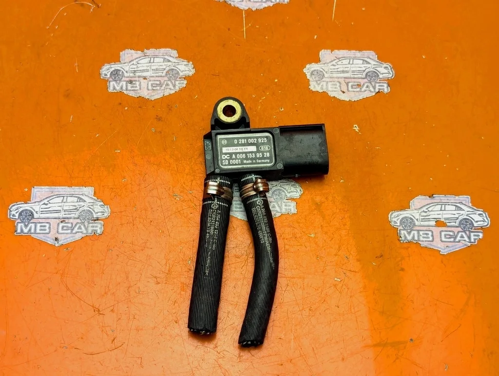 Датчик давления Mercedes-Benz