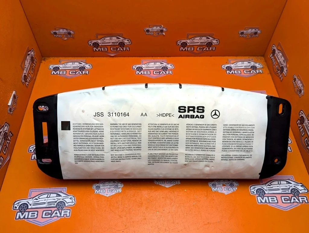 Подушка безопасности пасажирская Mercedes-Benz