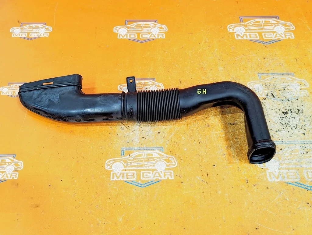 Патрубок воздушный Mercedes-Benz