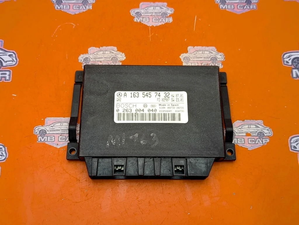 Блок парктроников Mercedes-Benz