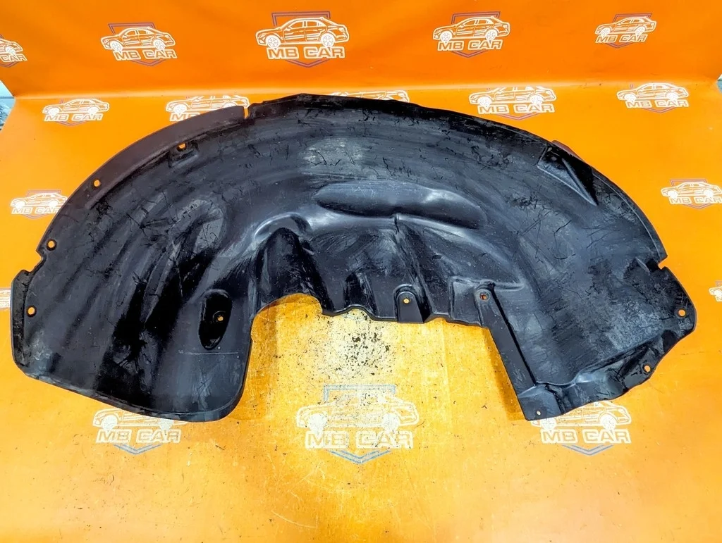 Подкрылок задний правый Mercedes-Benz