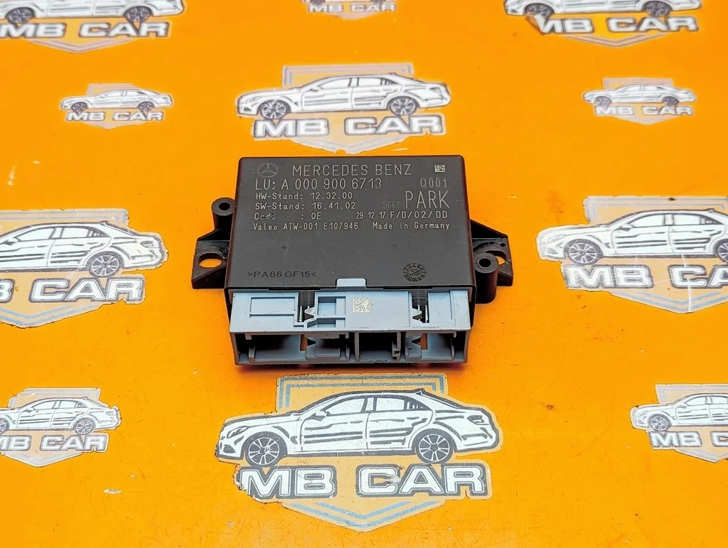 Блок парктроников Mercedes-Benz