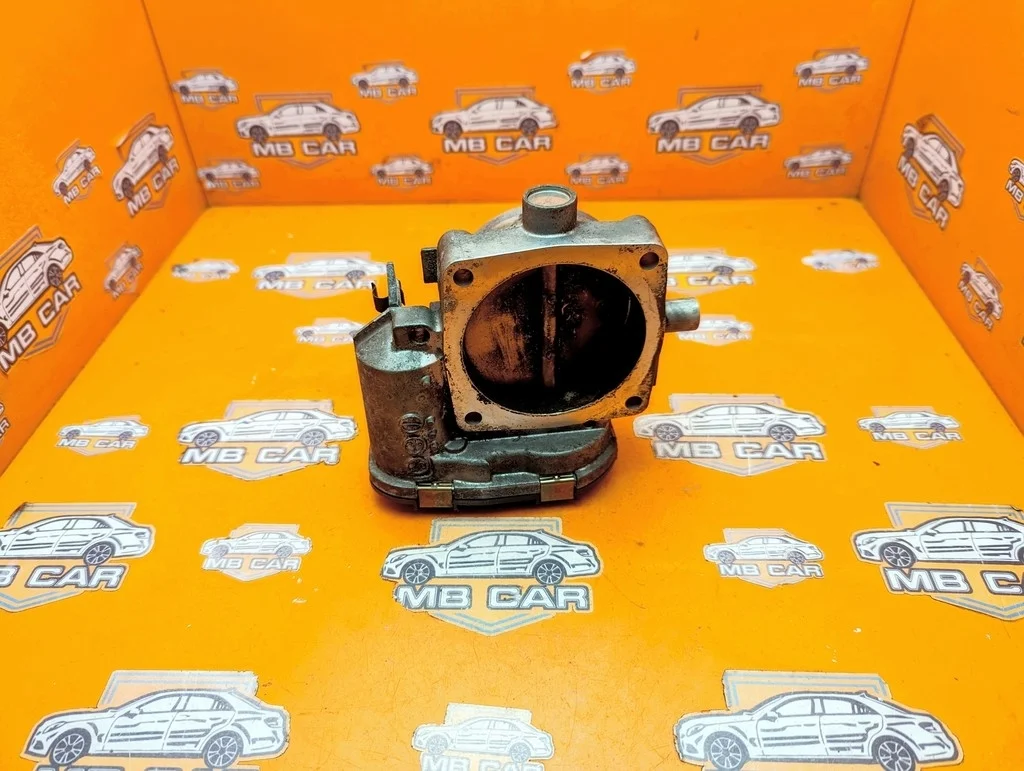 Дроссельная заслонка Mercedes-Benz