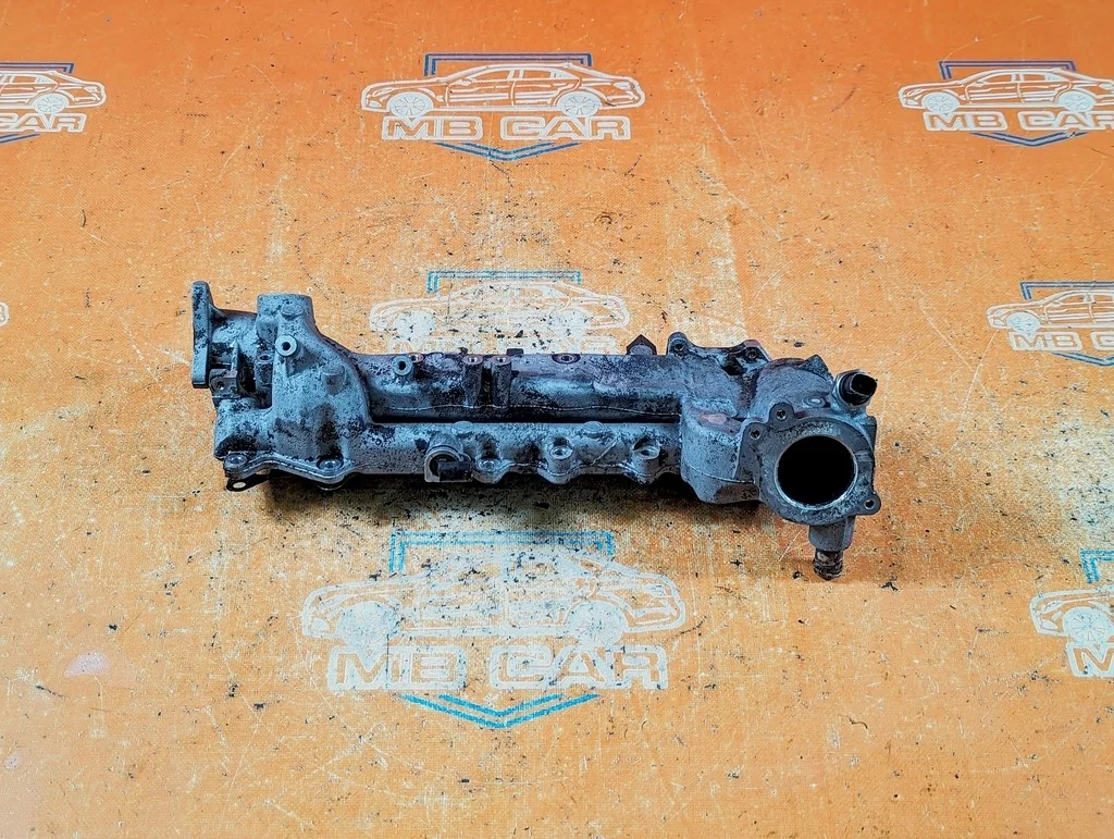 Коллектор впускной Mercedes-Benz
