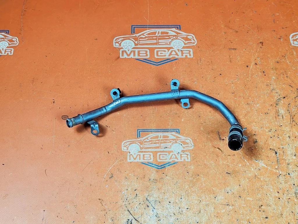 Трубка ОЖ Mercedes-Benz