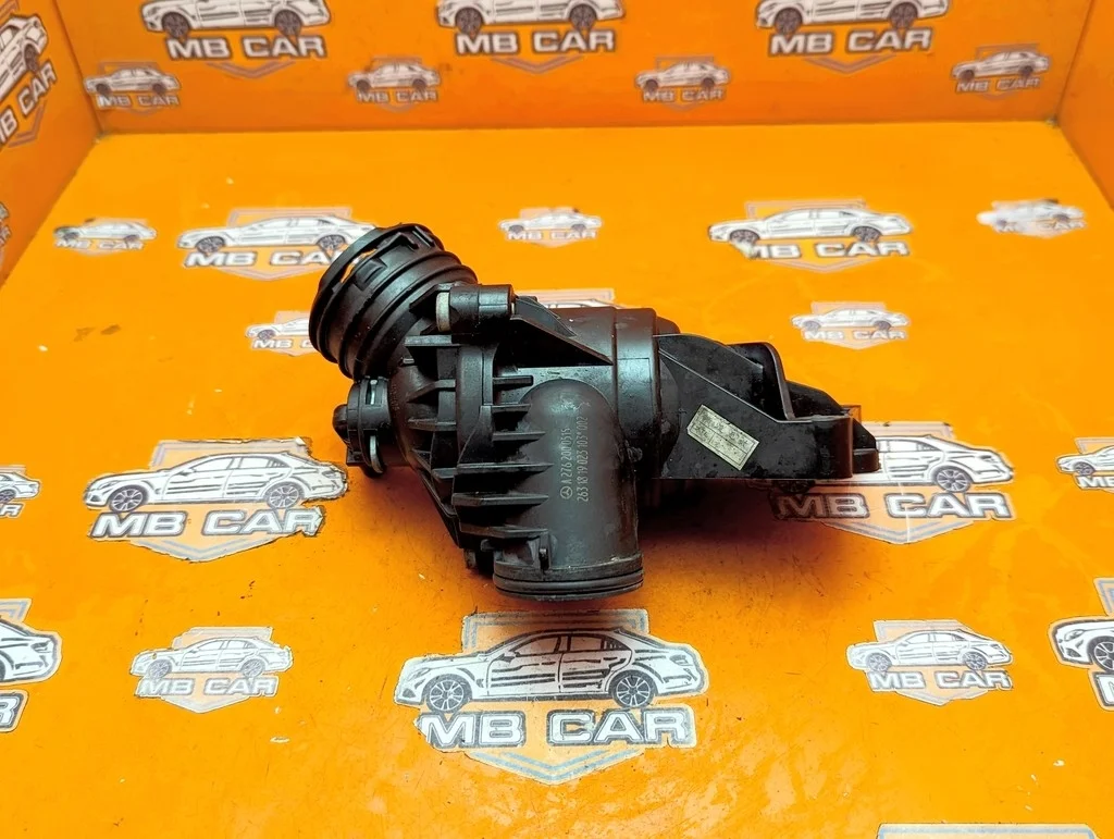 Термостат Mercedes-Benz