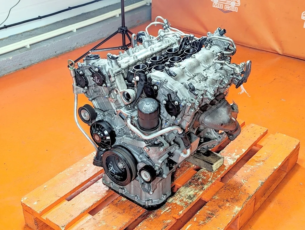 Двигатель бензиновый Mercedes-Benz