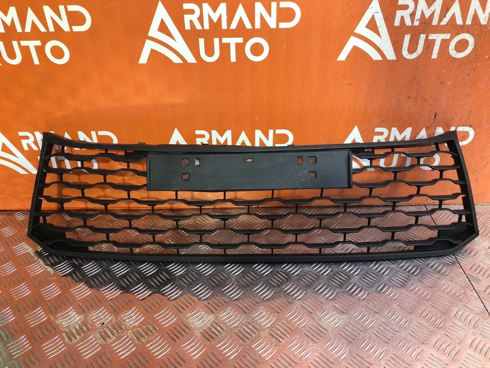 Решетка бампера Mitsubishi Pajero Sport 2015-2021 3