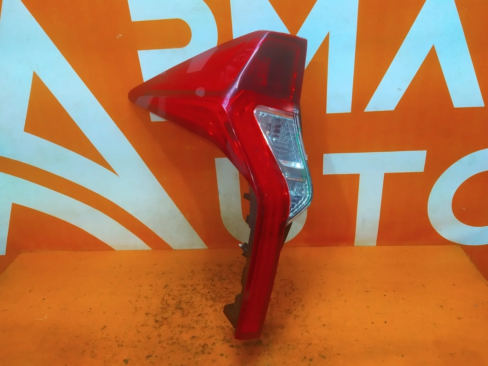 Фонарь Mitsubishi Pajero Sport 2015-2021 3